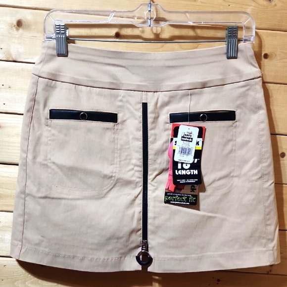 Jamie Sadock Skort Size 2 NEW Cream Brulee
